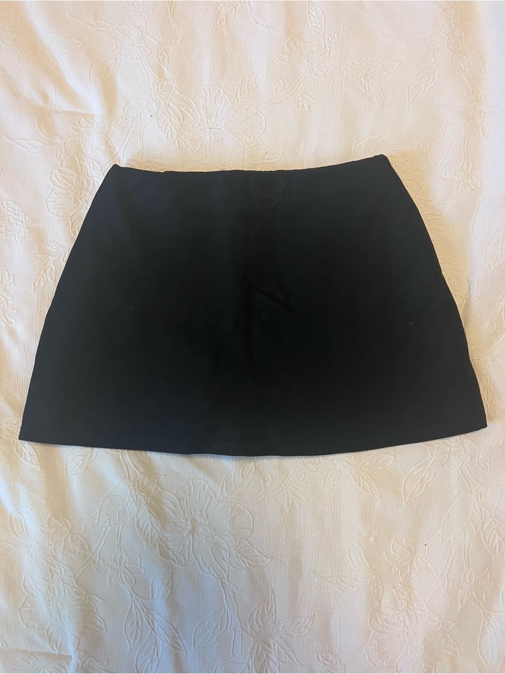 Windsor Black Stretch Mini Skirt with Built-In Shorts – Women’s